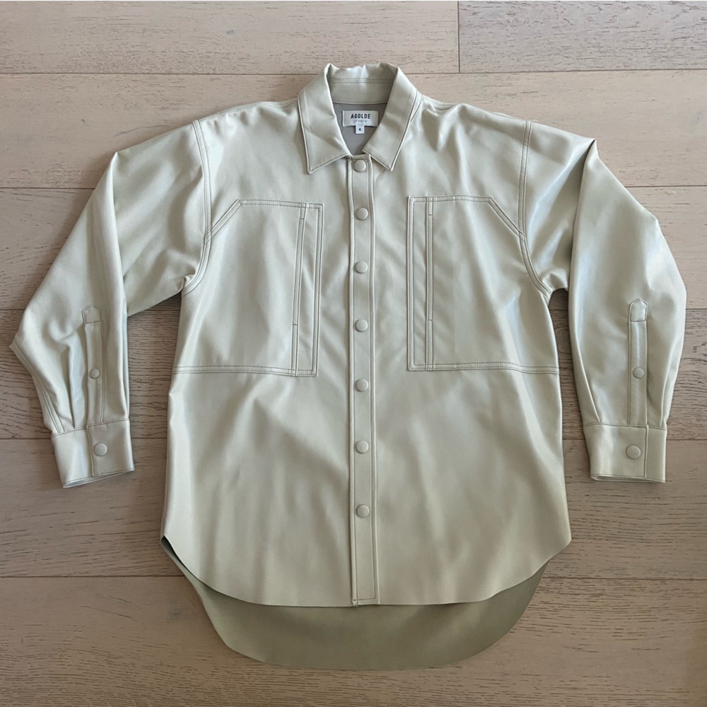 AGOLDE Vegan Leather Shacket Medium Cream Oversized Shirt Jacket EUC - Picture 2 of 10